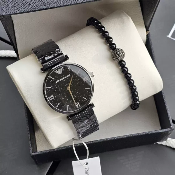 Black wristwatch 0009