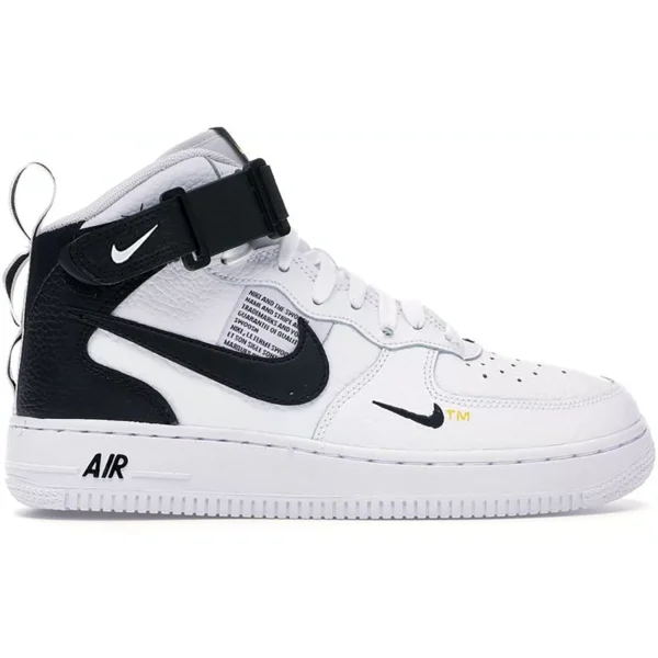 Black/white shoes 003