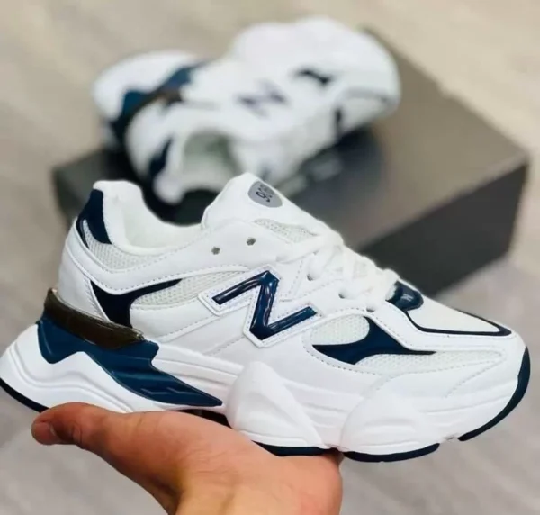White/blue shoes 004