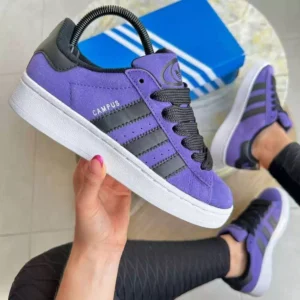 Purple shoes 001