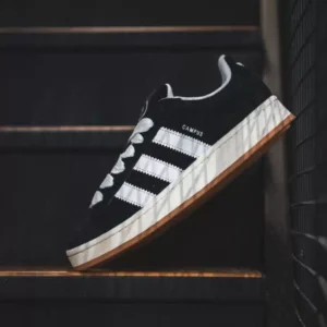Black shoes 001