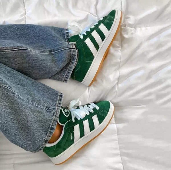 Green shoes 001 - Image 2