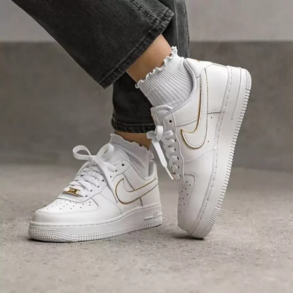 White shoes 003 - Image 4