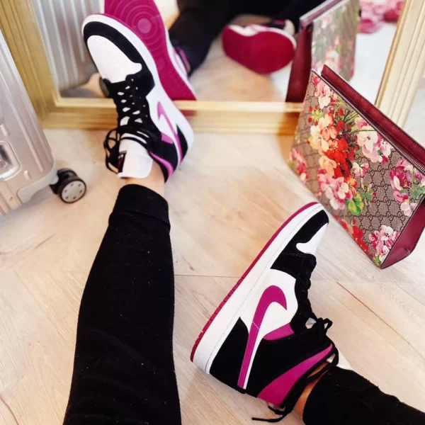 Black/purple shoes 003 - Image 2