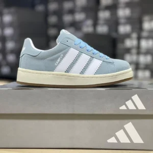 Blue shoes 001